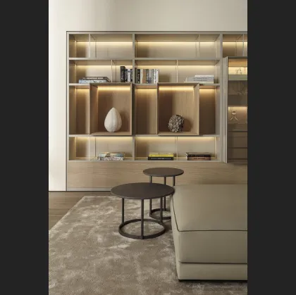 Tavolino Regent con top in pietra lavica di Molteni & C