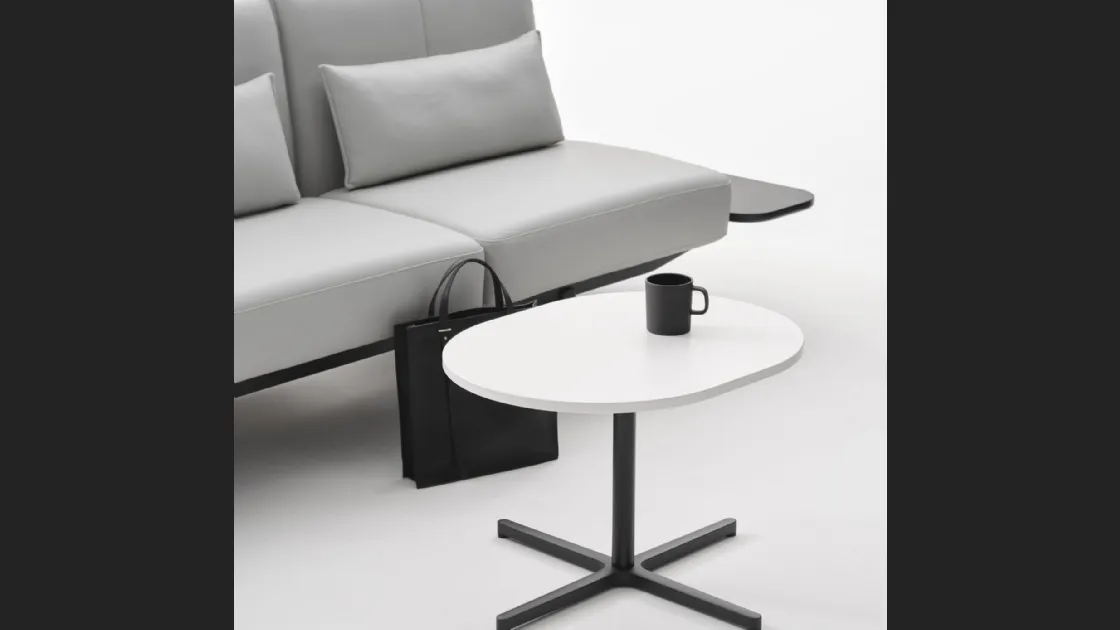 Tavolino con top in melaminico e base in acciaio Soft Work Table di Vitra