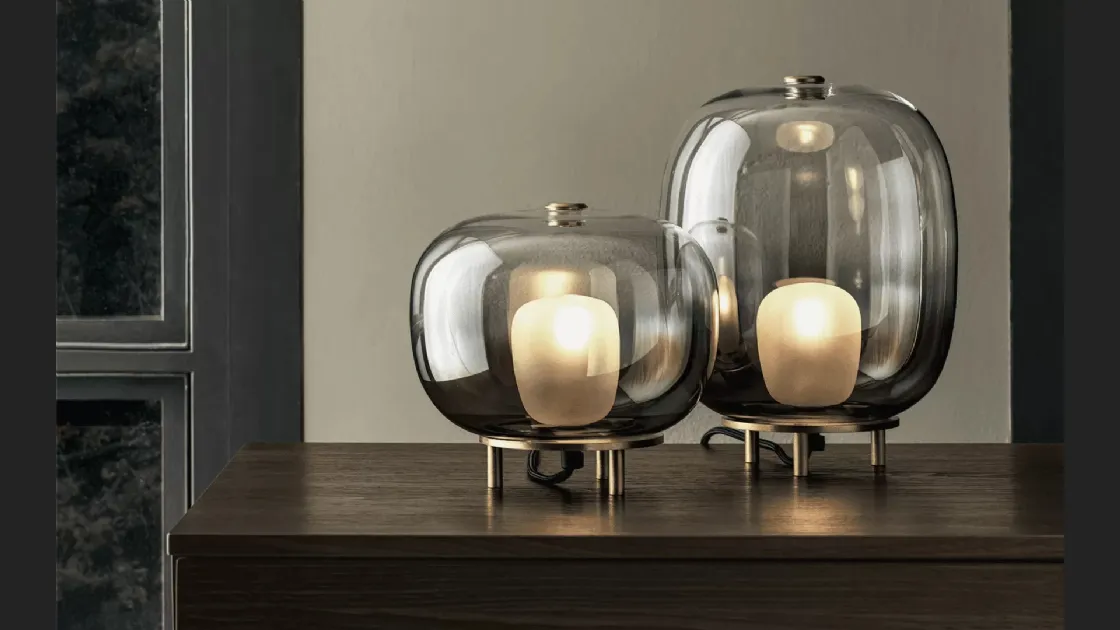 Lampada Blow da tavolo in vetro con base in ottone di Bontempi