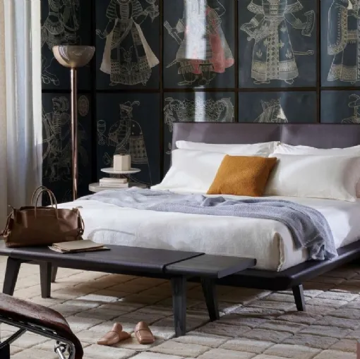 Lettoin pelle Acute di Cassina