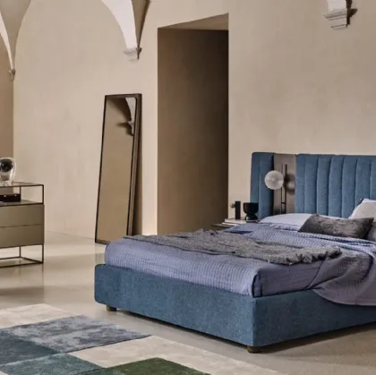 Letto in tessuto con testiera imbottita modulabile Otello di Ditre Italia