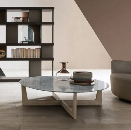 Poltroncina in pelle Aida di Poltrona Frau