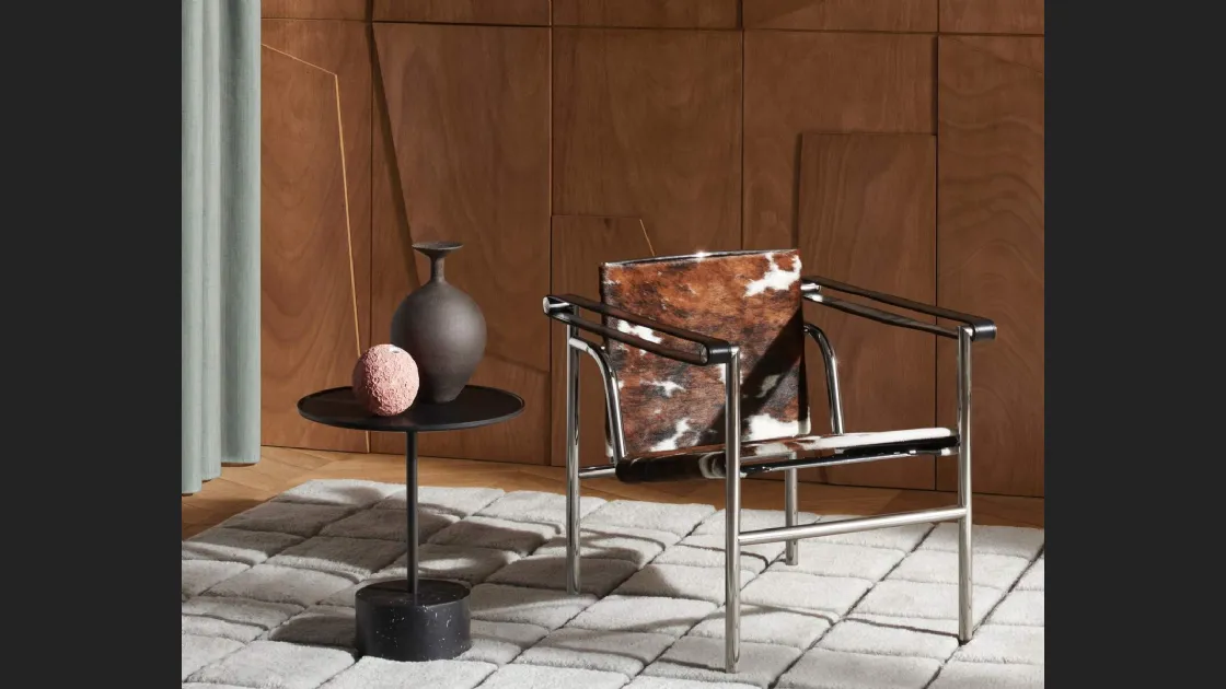 Poltroncina Dossier Basculant in pelle di Cassina