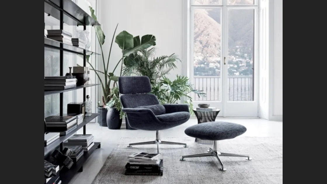 Poltroncina KN02 High Back Lounge Chair di Knoll