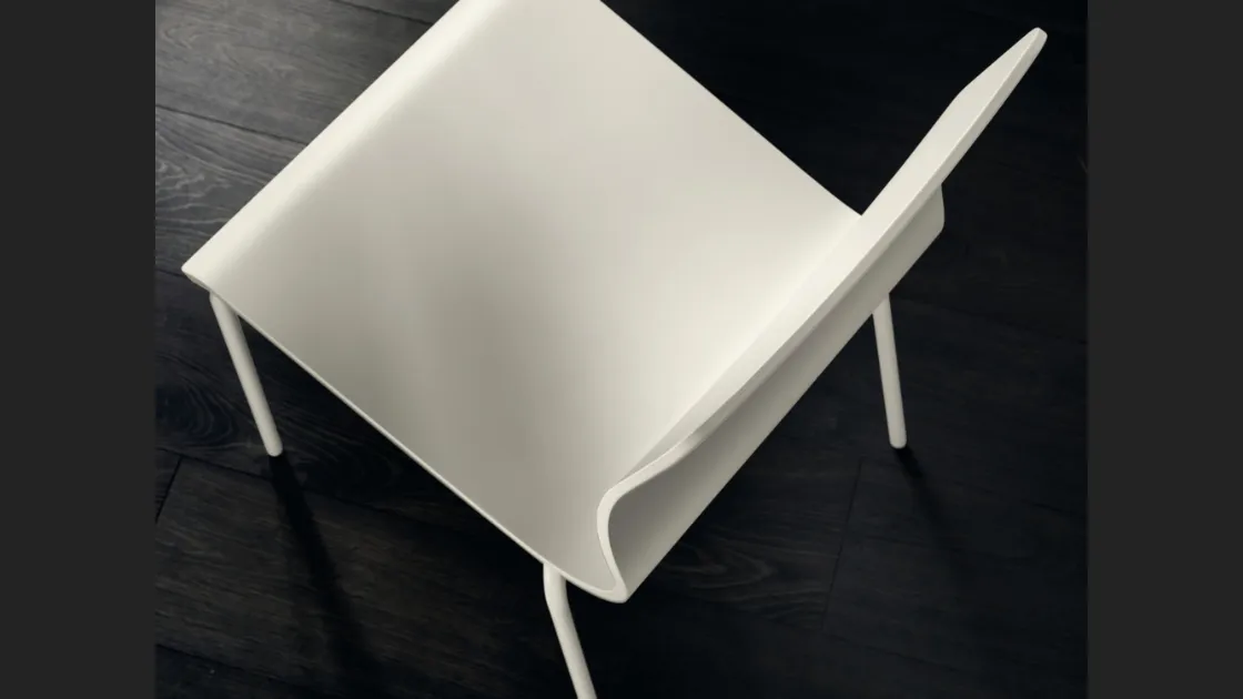 Sedia Endless in legno laccato di Scavolini