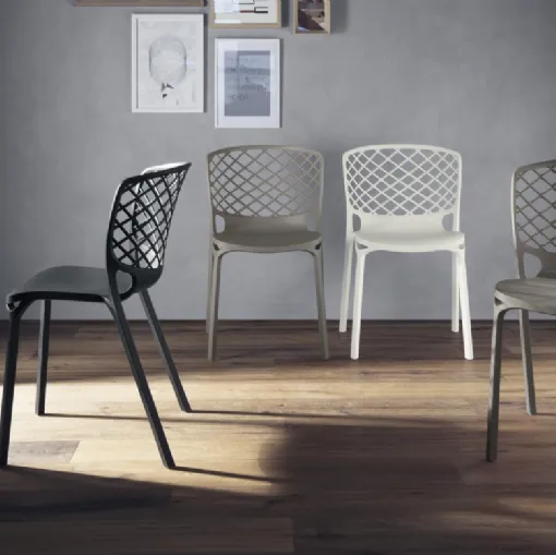 Sedia Garden in nylon di Scavolini