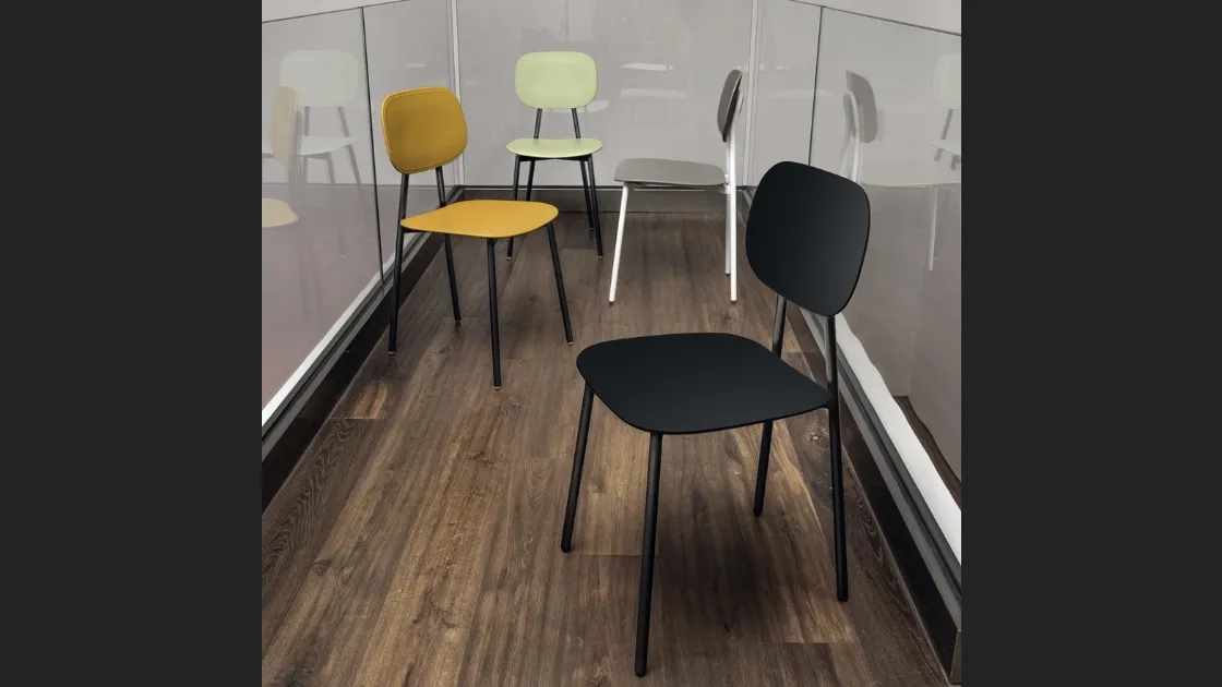 Sedia Painter Young in polipropilene di Scavolini