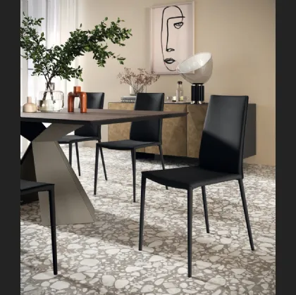 Sedia Unique in cuoio rigenerato di Scavolini