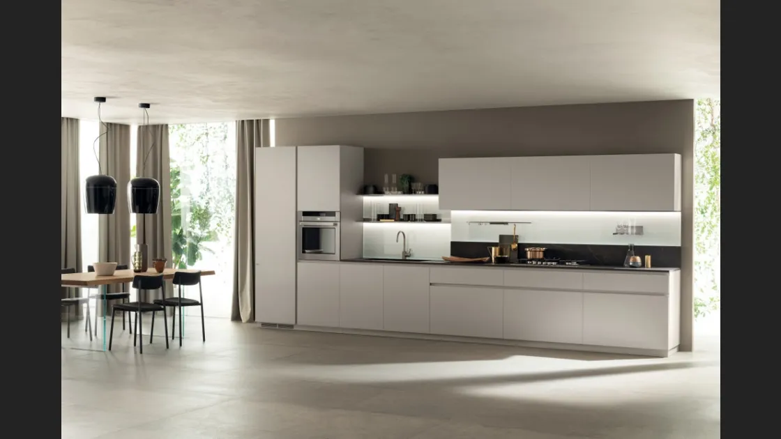 Cucina Moderna DeLinea in laccato Grigio Chiaro di Scavolini