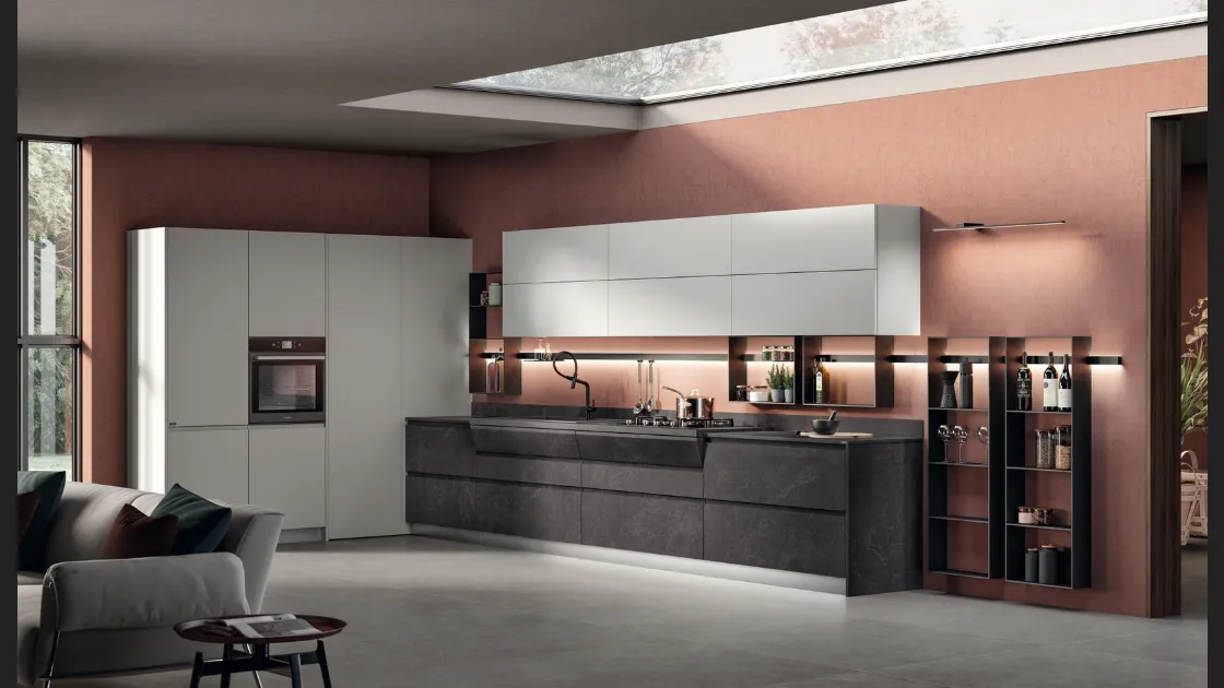 Cucina Moderna Motus in decorativo Pietra Abyss e laccato Grigio Airone di Scavolini