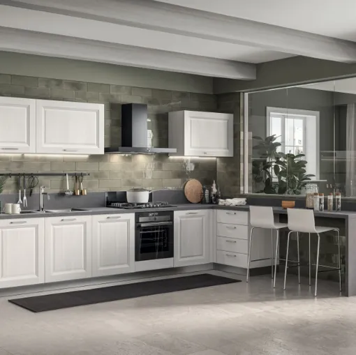 Cucina su misura angolare con penisola Family in decorativo Larice Neve di Scavolini