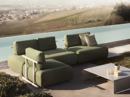 Tavolino in alluminio curvato La Table Basse di MDF Italia