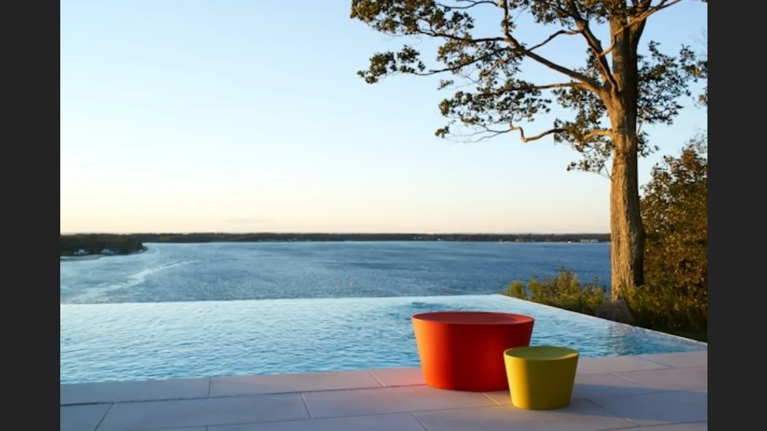 Pouf Maya Lin Stone di Knoll