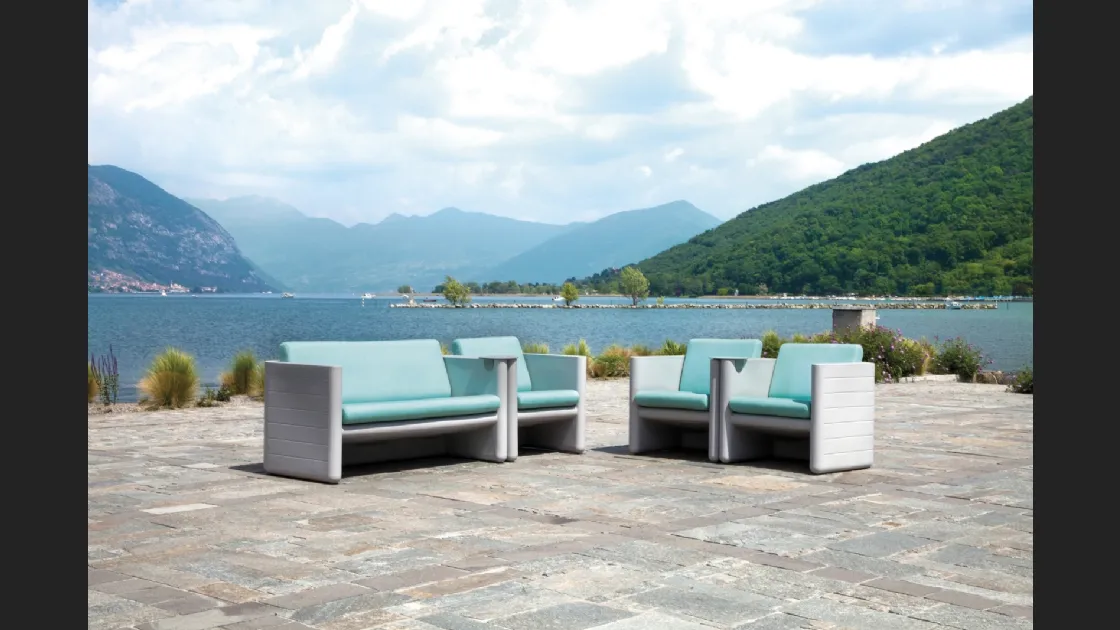 Poltroncine e divano modulari in plastica Outdoor Sunset di Pedrali