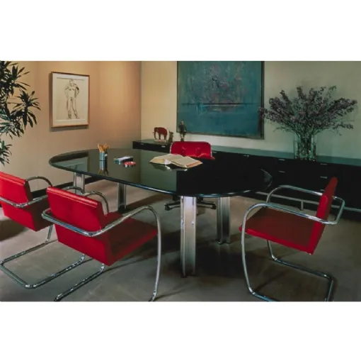 Seduta Ospiti Brno Tubular Side Chair di Knoll